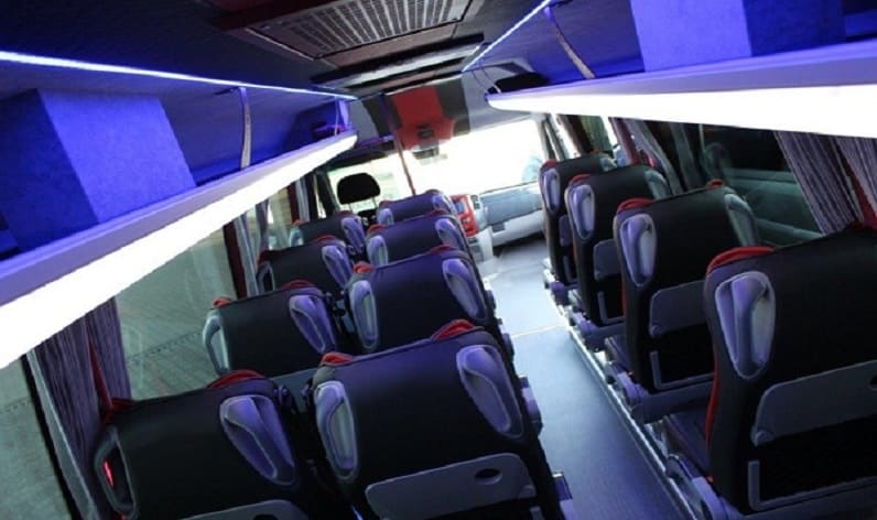 United Kingdom: Coach rent in England in England and York